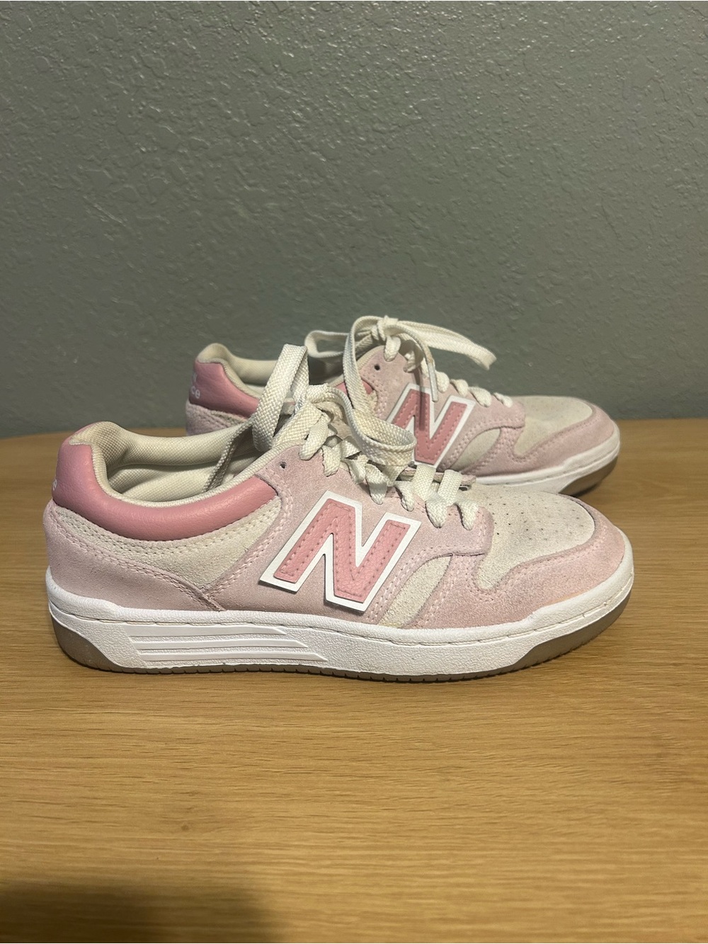 New Balance Numeric 480 Pink/White Suede Skate Sneakers Kids Size 4